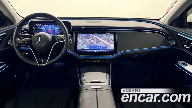 Mercedes-Benz E-Class — Фото автомобиля 7