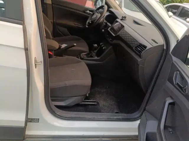 Volkswagen T-Cross — Фото автомобиля 8