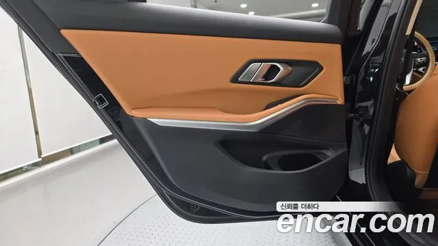 BMW 3 Series G20 — Фото автомобиля 14