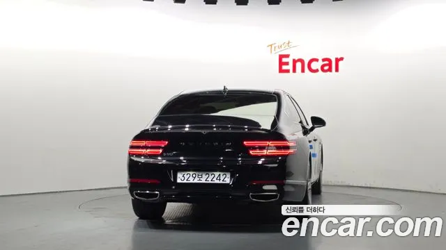 Genesis G80 Бензин 3.5 турбо AWD — Фото автомобиля 3