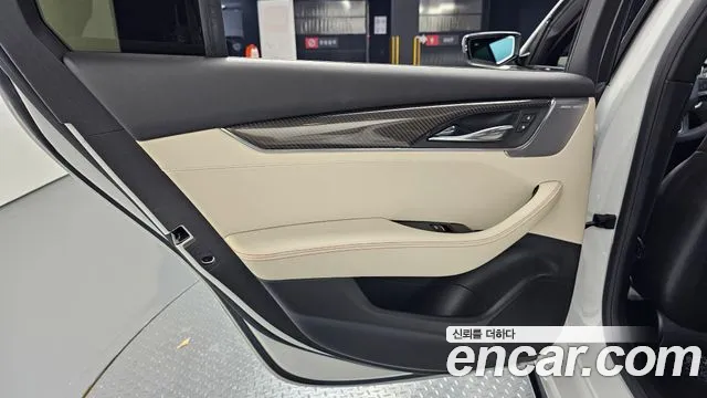 Cadillac CT5 — Фото автомобиля 14