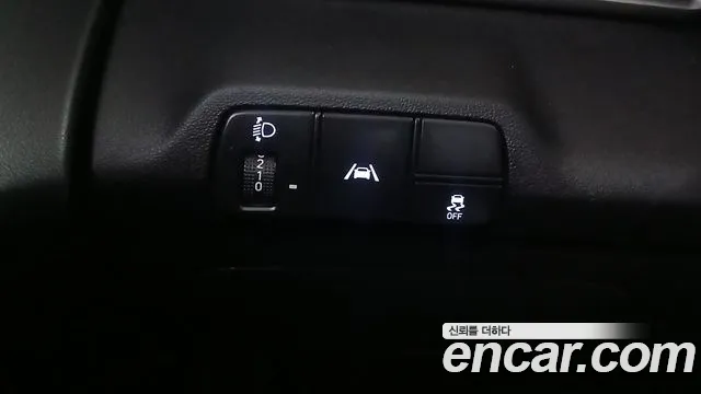 Hyundai AVANTE Avante (CN7) — Фото автомобиля 15