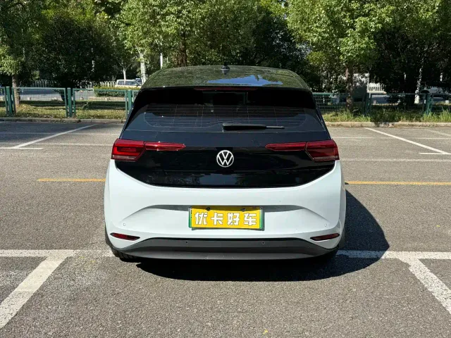 Volkswagen ID.3 — Фото автомобиля 8