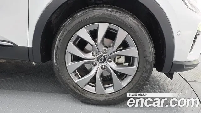 Renault Korea XM3 — Фото автомобиля 6