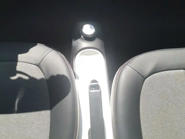 Wuling Hongguang Mini EV — Фото автомобиля 16