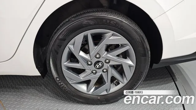 Hyundai Avante CN7 — Фото автомобиля 20