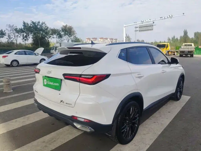 Changan Oushang X5 — Фото автомобиля 6
