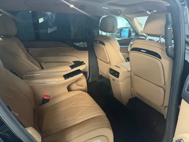 BYD U8L — Фото автомобиля 8