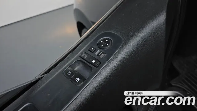 Hyundai Staria — Фото автомобиля 21