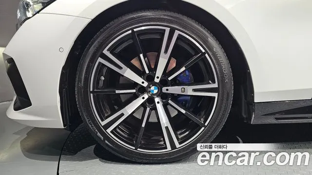 BMW 5 Series G60 — Фото автомобиля 4
