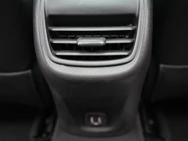 Buick Velite 6 — Фото автомобиля 15