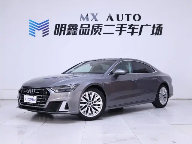 Audi A7L — Фото автомобиля 2