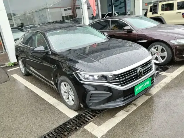 Volkswagen Passat 2025 Outstanding 280TSI Business Edition — Фото автомобиля 3