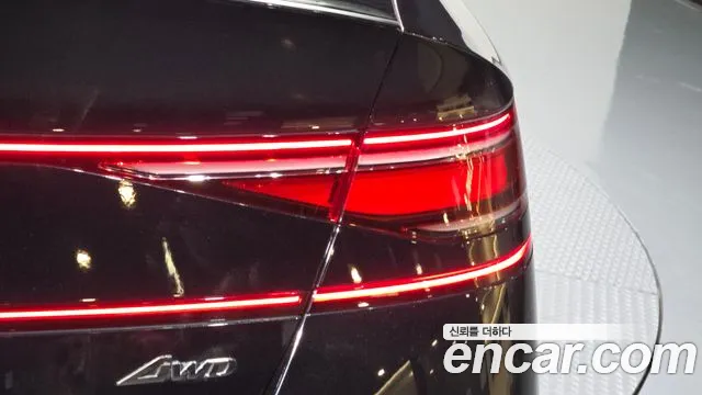 Genesis G90 Бензин 3.5 Turbo e-S/C AWD LWB — Фото автомобиля 23