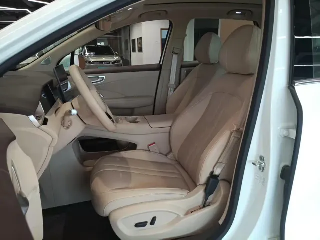 Shangjie SUV — Фото автомобиля 9