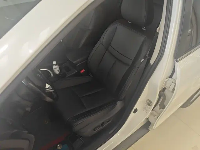 Nissan X-Trail — Фото автомобиля 6