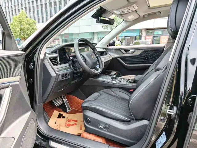 Hongqi HS5 — Фото автомобиля 3