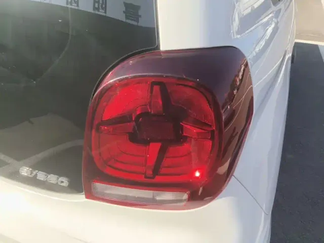 Roewe Clever — Фото автомобиля 7
