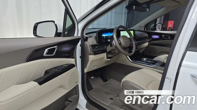 Kia Carnival 4th Gen — Фото автомобиля 15