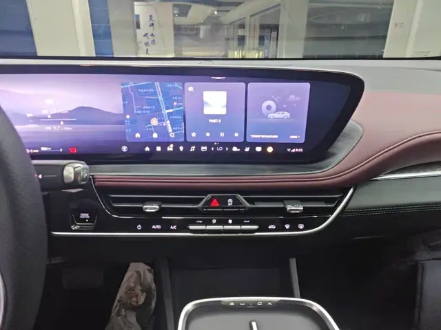 Buick LaCrosse — Фото автомобиля 12