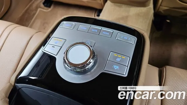 Genesis G80 RG3 — Фото автомобиля 30