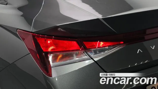 Hyundai Avante CN7 — Фото автомобиля 8