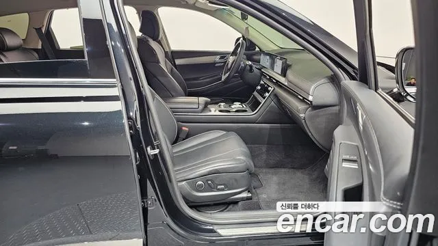 Genesis GV80 — Фото автомобиля 16
