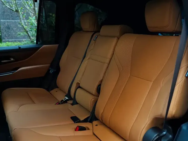 Lexus LX — Фото автомобиля 16
