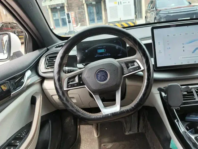 BYD Qin PLUS — Фото автомобиля 15