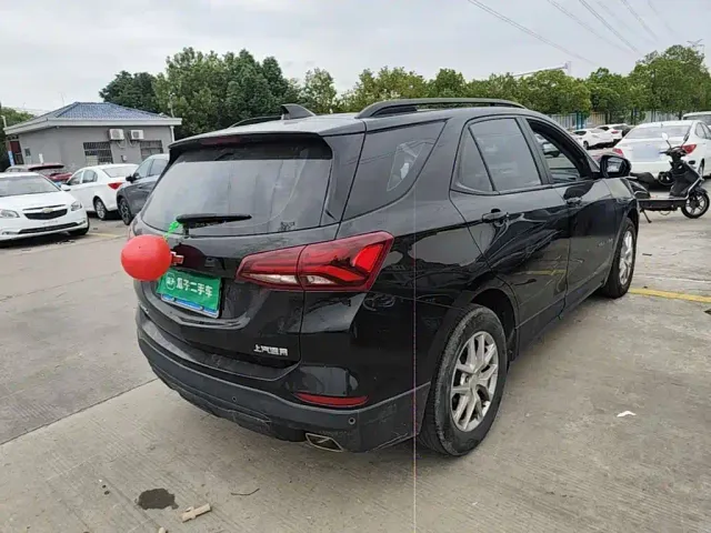 Chevrolet Equinox — Фото автомобиля 6
