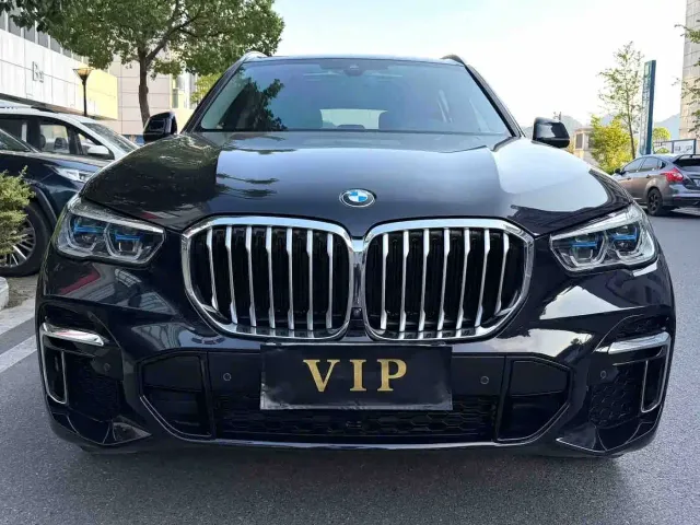 BMW X5 — Фото автомобиля 2