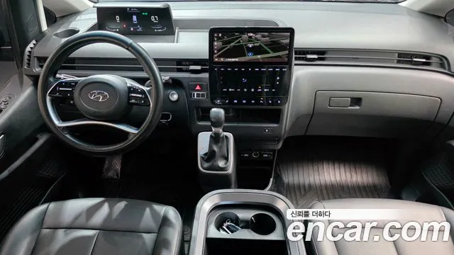 Hyundai Staria — Фото автомобиля 10