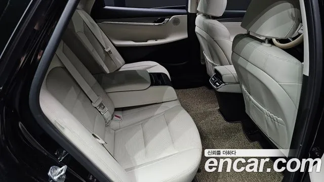 Hyundai Grandeur Новый Grandeur IG — Фото автомобиля 12