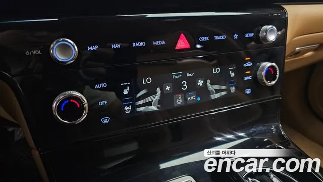 Genesis G80 Бензин 2.5 турбо 2WD — Фото автомобиля 25