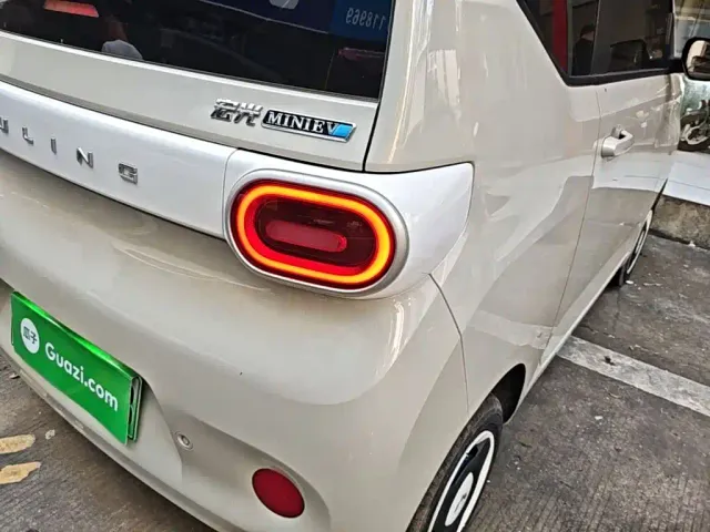 Wuling Hongguang Mini EV — Фото автомобиля 23