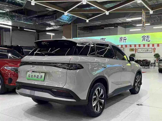 BYD Seal 05 DM-i — Фото автомобиля 2