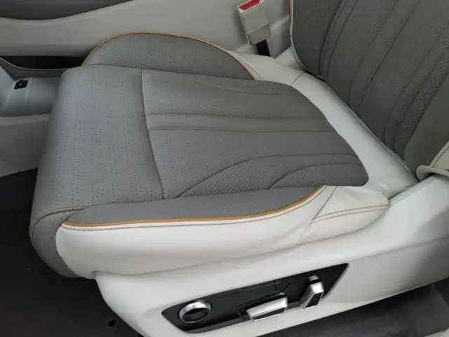 Forthing Yacht — Фото автомобиля 20