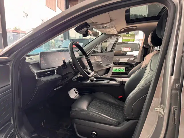 Chery Arrizo 8 — Фото автомобиля 7