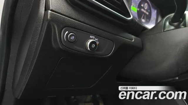 ChevroletGMDaewoo Bolt EV — Фото автомобиля 16