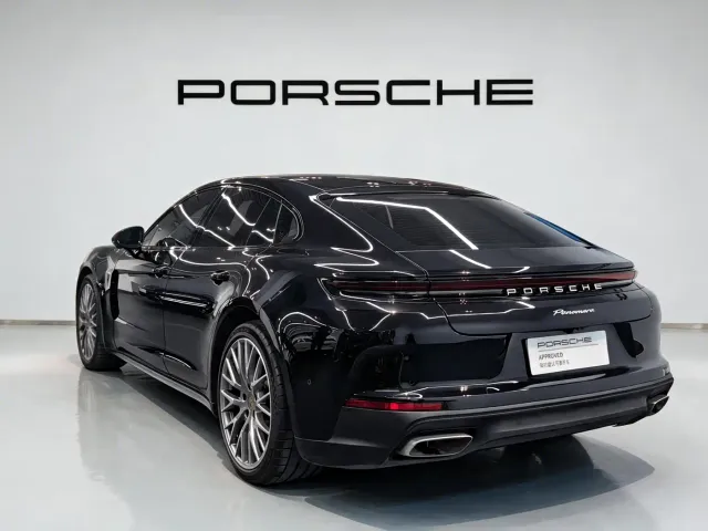 Porsche Panamera — Фото автомобиля 4