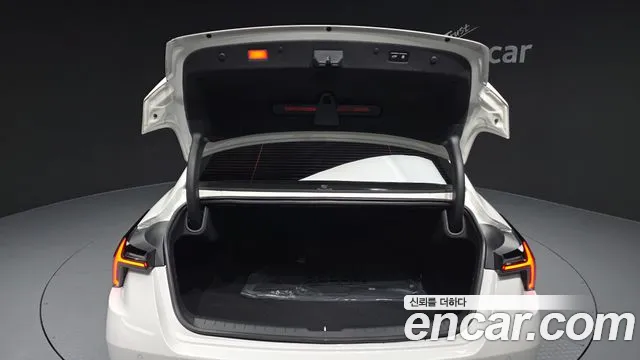 Kia K8 The New K8 2.5 Бензин 2WD — Фото автомобиля 19