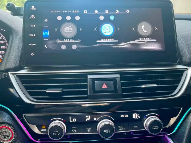 Honda Accord — Фото автомобиля 17