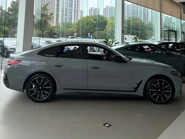 BMW 4 Series — Фото автомобиля 3