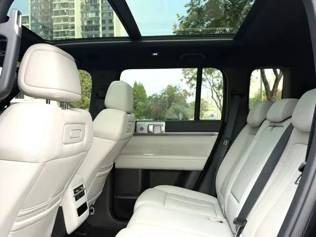 BYD FangChengBao Titanium 7 — Фото автомобиля 7