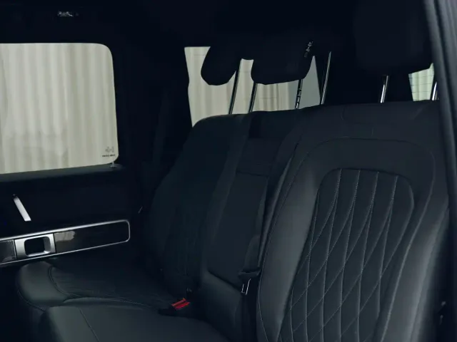 Mercedes-Benz G-Class — Фото автомобиля 13