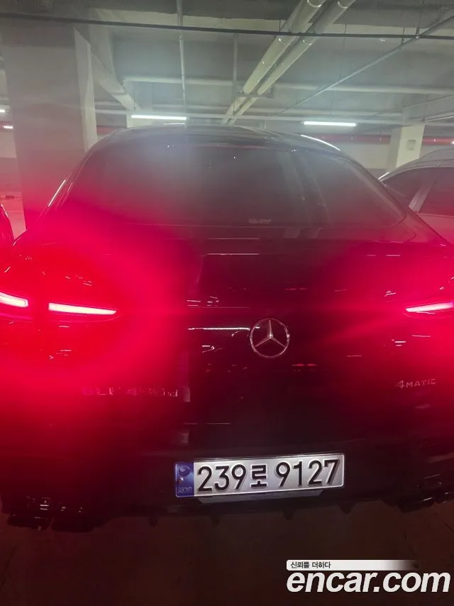 Mercedes-Benz GLE-Class — Фото автомобиля 2