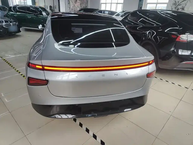XPeng XPeng P7 2022 Model 480E — Фото автомобиля 5