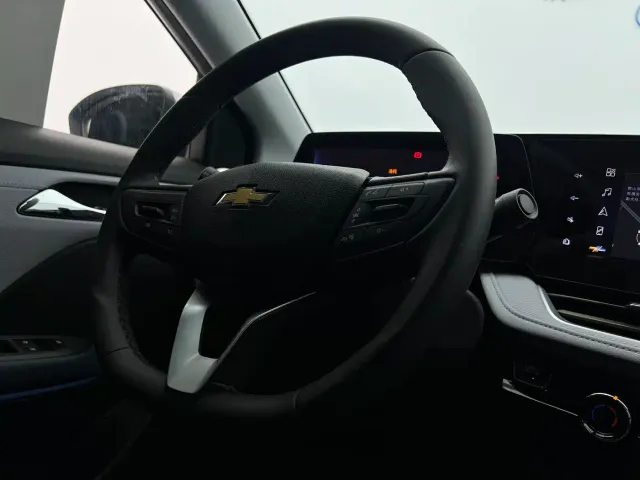 Chevrolet Monza — Фото автомобиля 10
