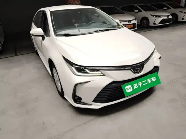 Toyota Corolla — Фото автомобиля 3