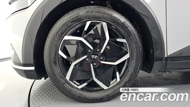 Hyundai Ioniq 5 — Фото автомобиля 5